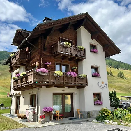 Casa Peri *