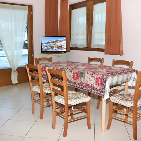 Casa Peri * ليفينو